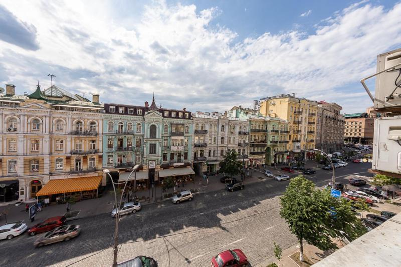 Apartment Near Lva Tolstoho Square Kiev Exterior foto